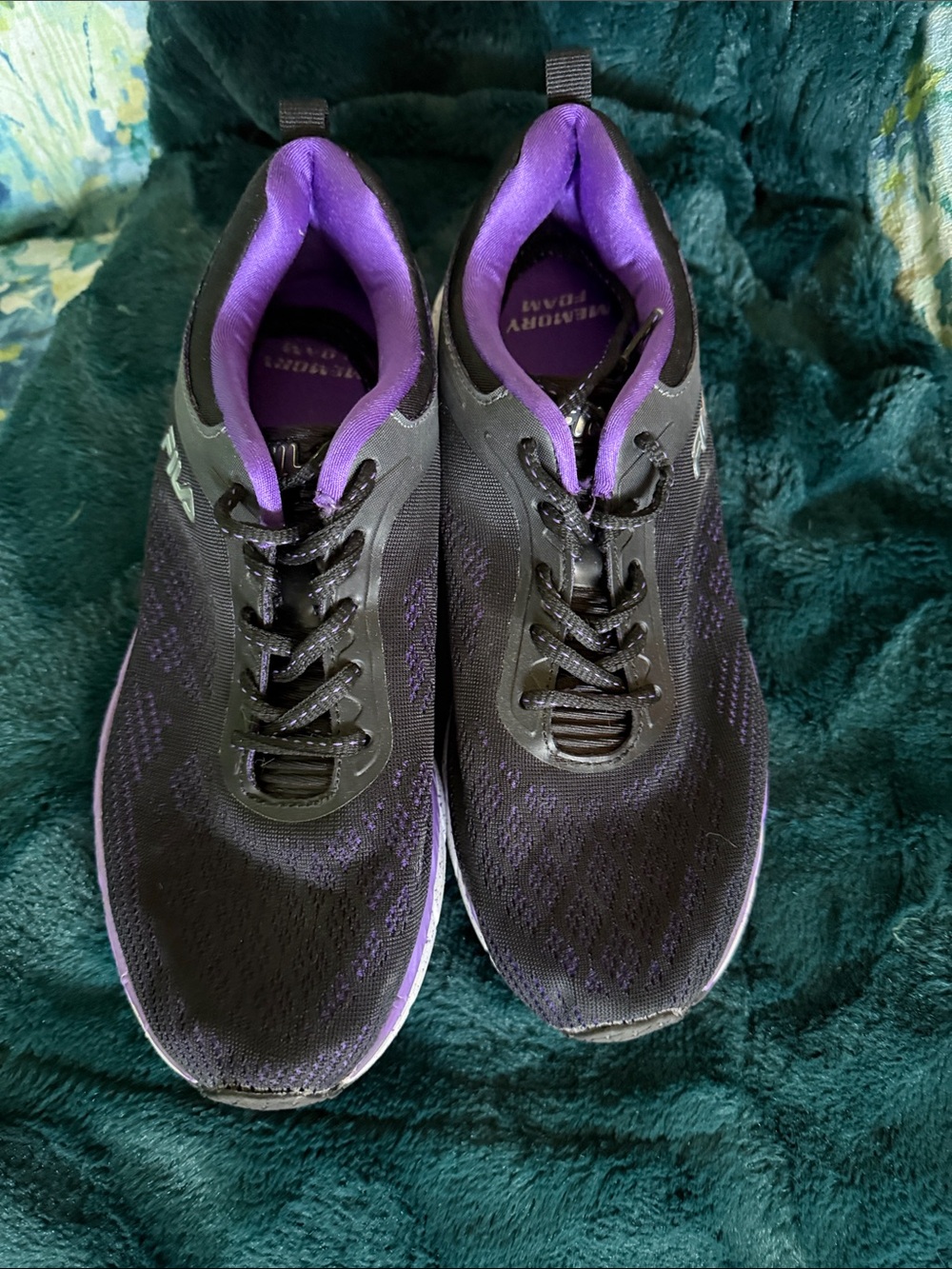 Fila Women's Black and Purple Knit Athletic Sneakers